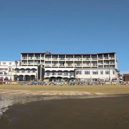 Bay View - Seafront, Sandown - Car Ferry Deal Hotel Exterior photo