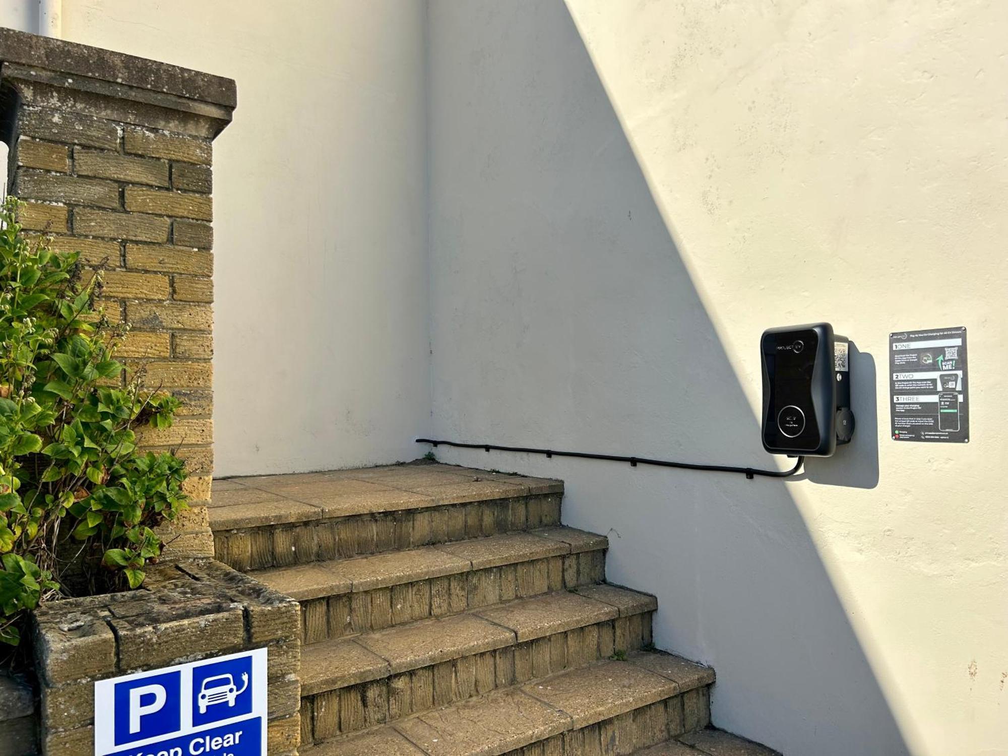 Bay View - Seafront, Sandown - Car Ferry Deal Hotel Exterior photo